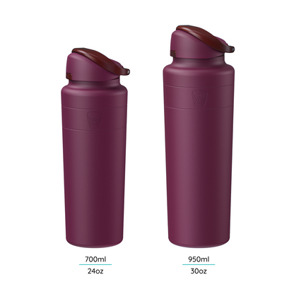 Two mulberry water bottles with different capacities labeled on a white background